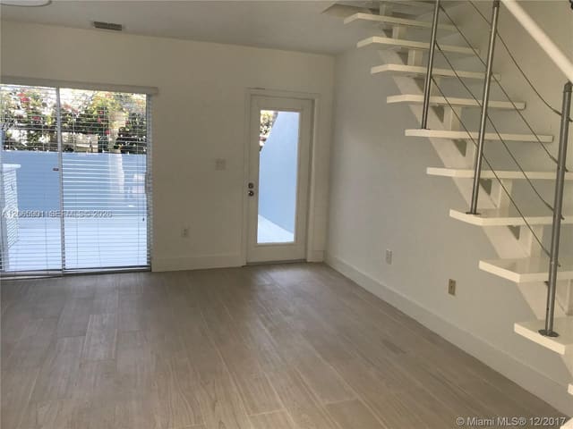 798 Crandon Boulevard 9C, Key Biscayne, FL 33149