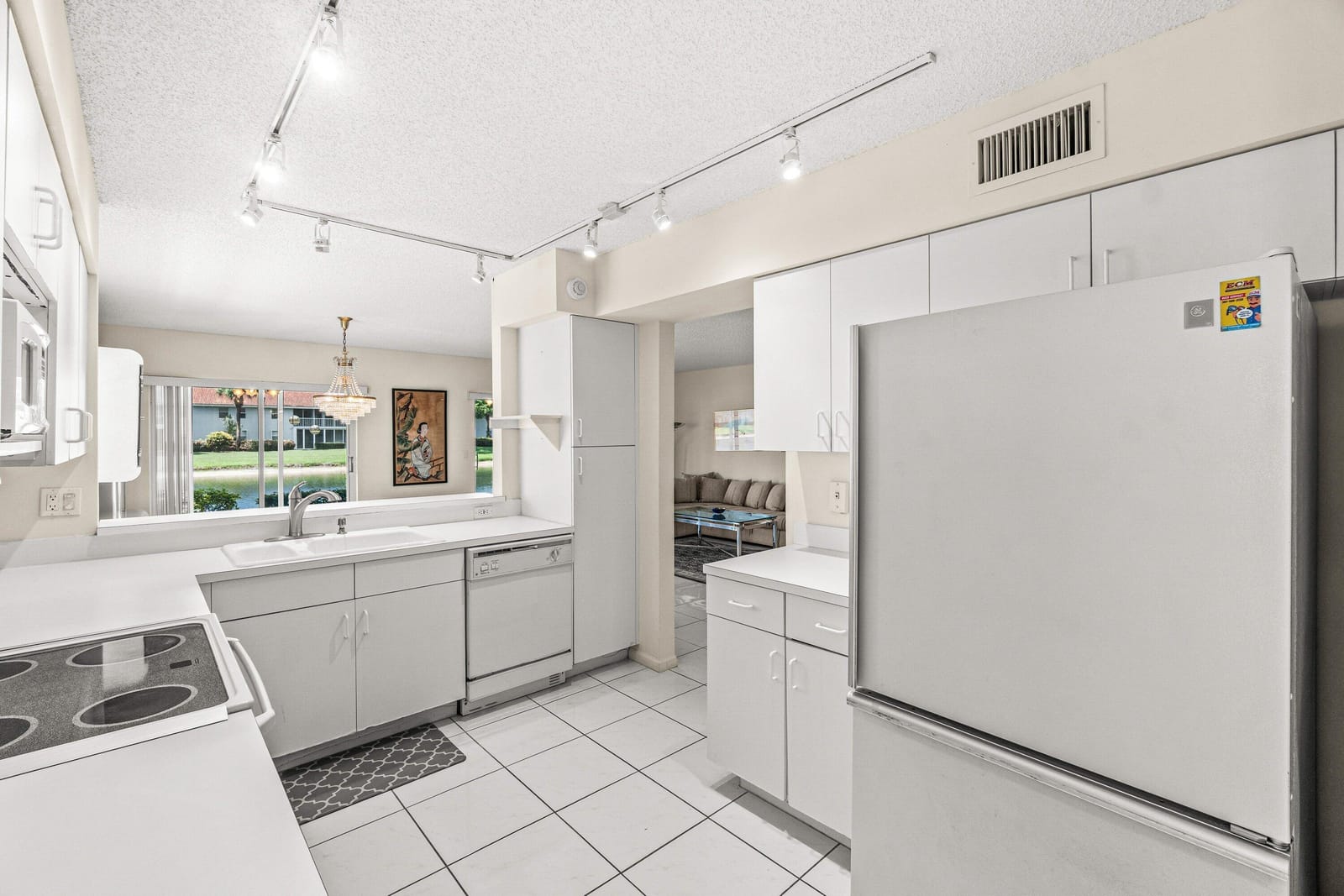 7408 Lake Meadow Way 101 — photo 11