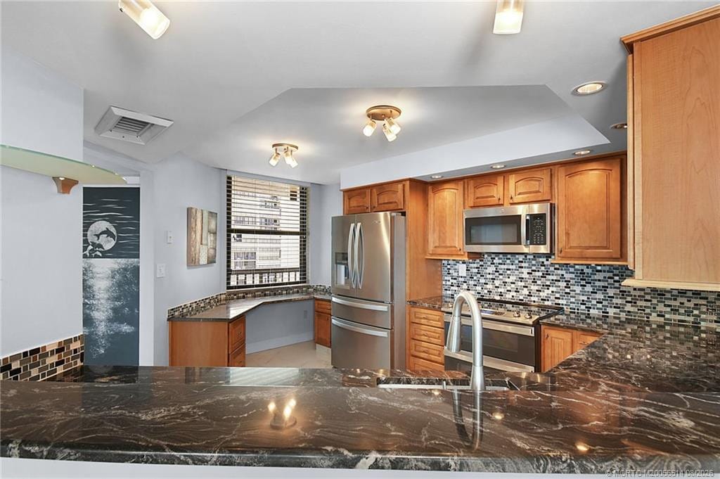 9550 S Ocean Drive 1210 — photo 7