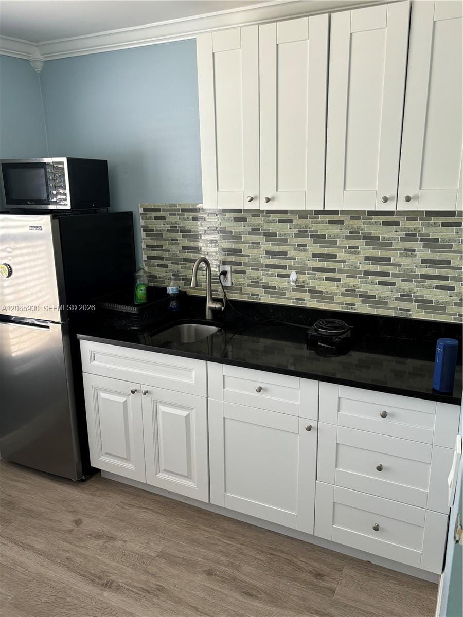 15050 Pierce Street 1 — photo 3