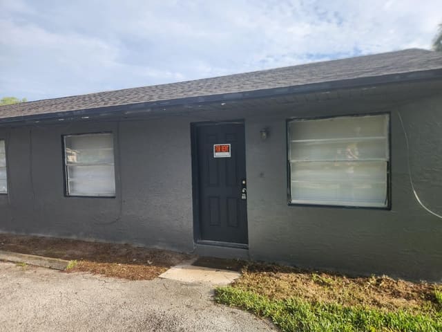 5006 Sanibel Avenue, Fort Pierce, FL 34951