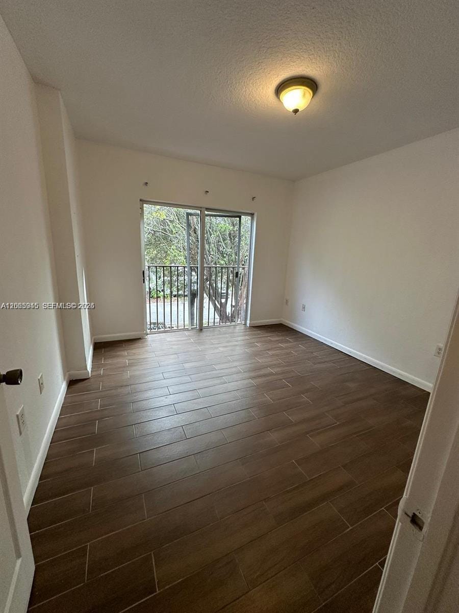 948 SW 6th Court 948 — photo 4