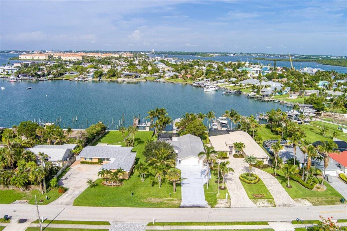 309 FERNANDINA Street, Hutchinson Island, FL 34949 photo 27