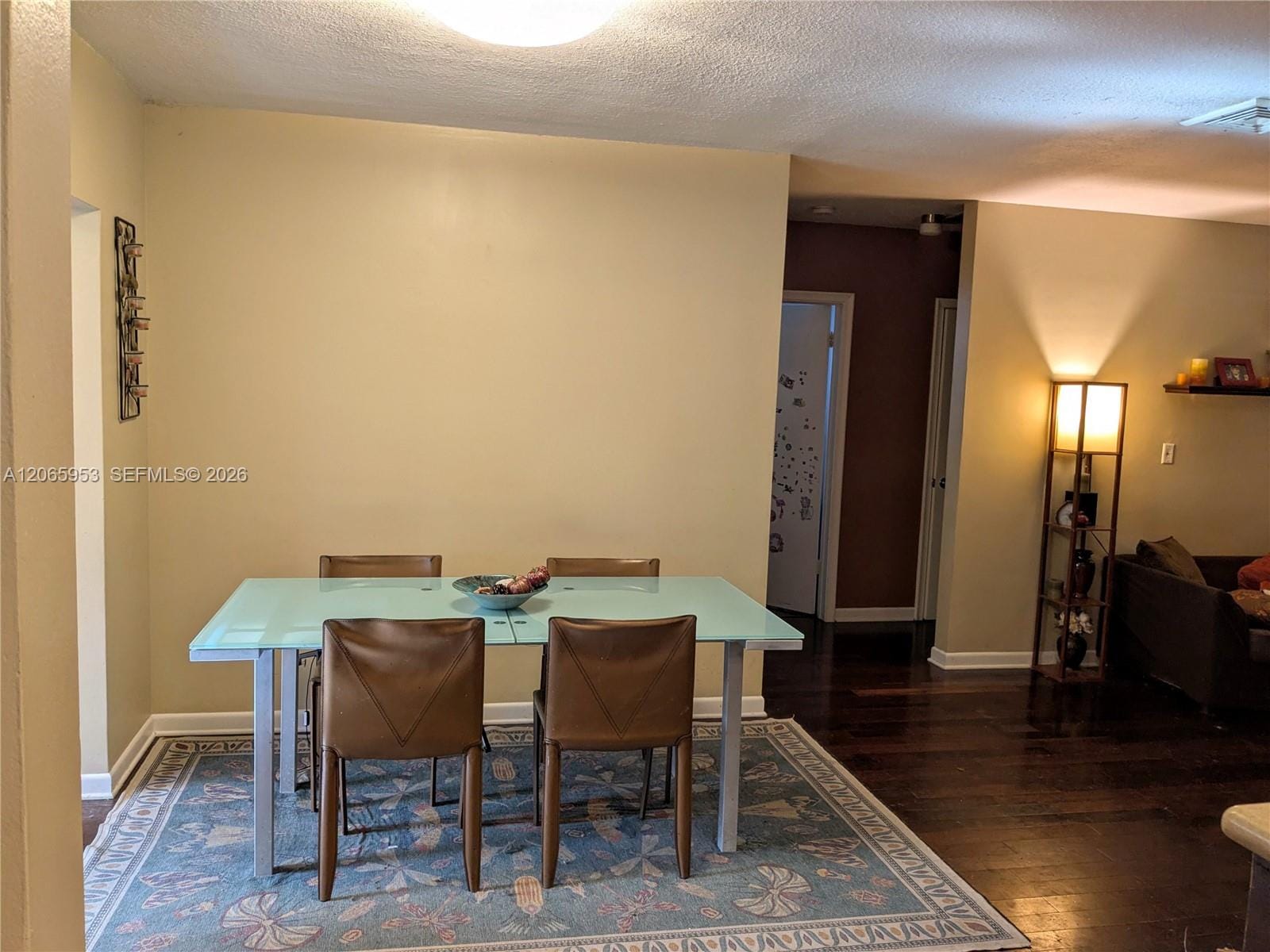1905 N 47th Avenue — photo 5