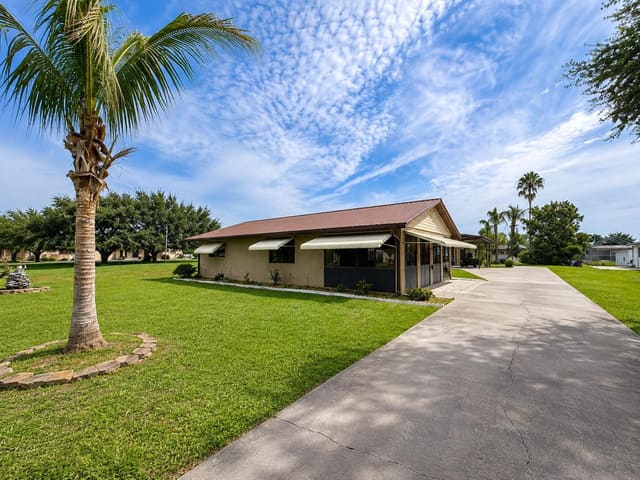 1095 CHOBEE Loop, East Chobee, Okeechobee, FL