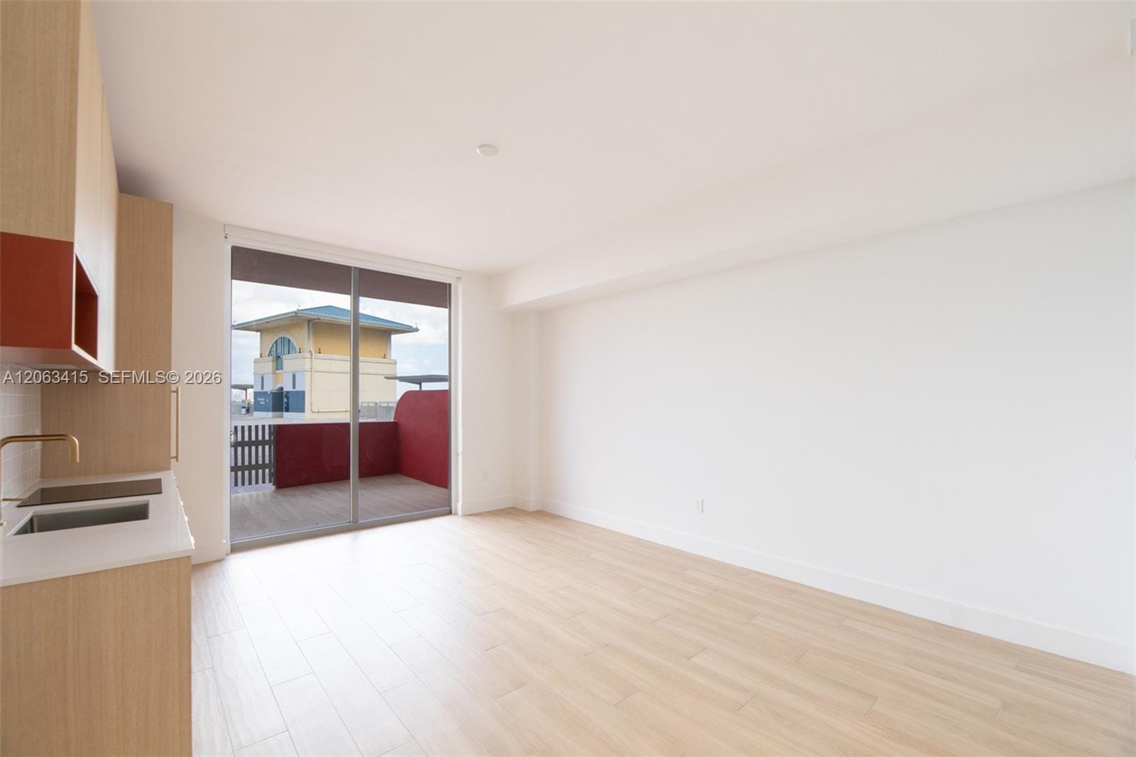 90 NE 32nd Street 516 — photo 3