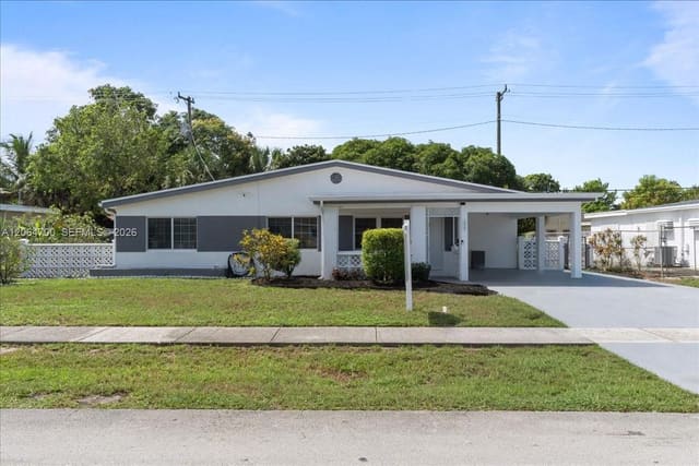 3820 NW 5th Street, Lauderhill, FL 33311