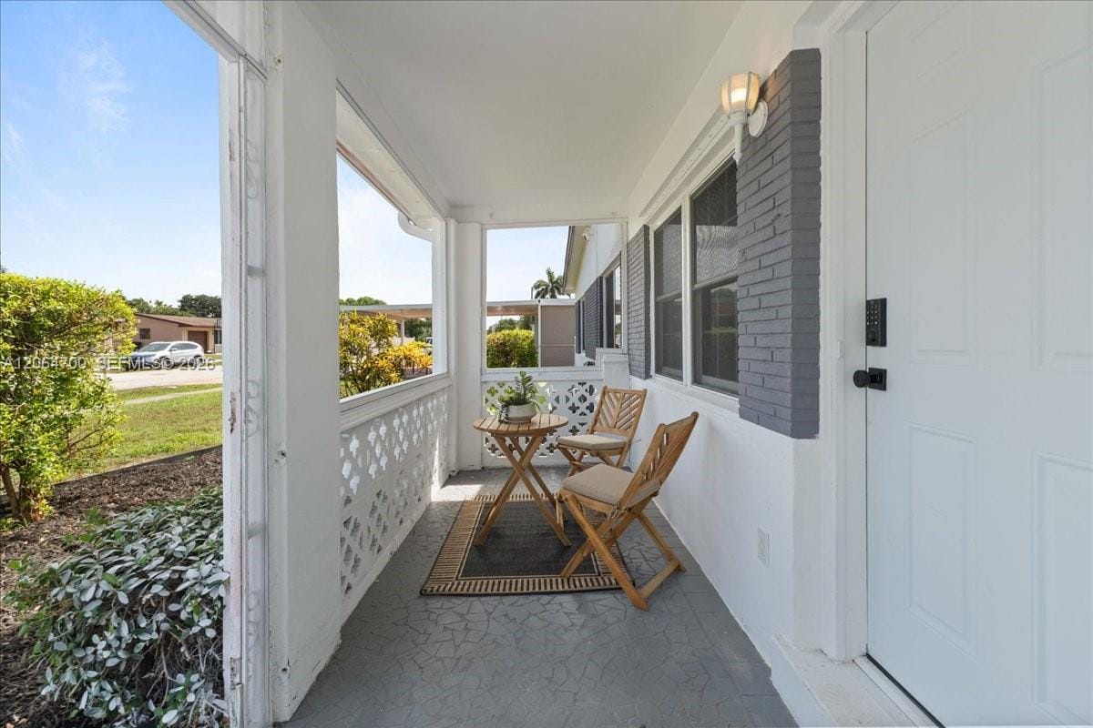 3820 NW 5th Street — photo 2