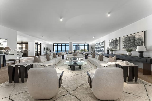 7061 Fisher Island Drive 7061, Miami Beach, FL 33109