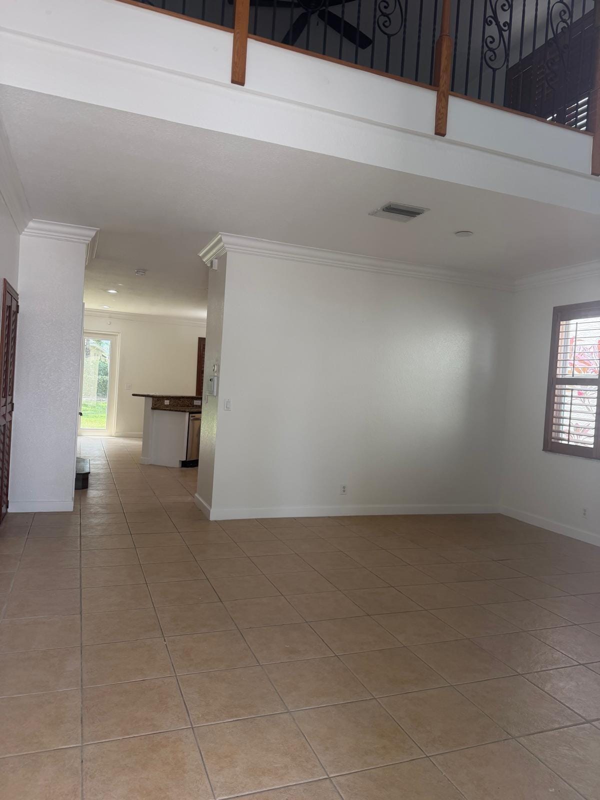 307 BERENGER Walk — photo 7