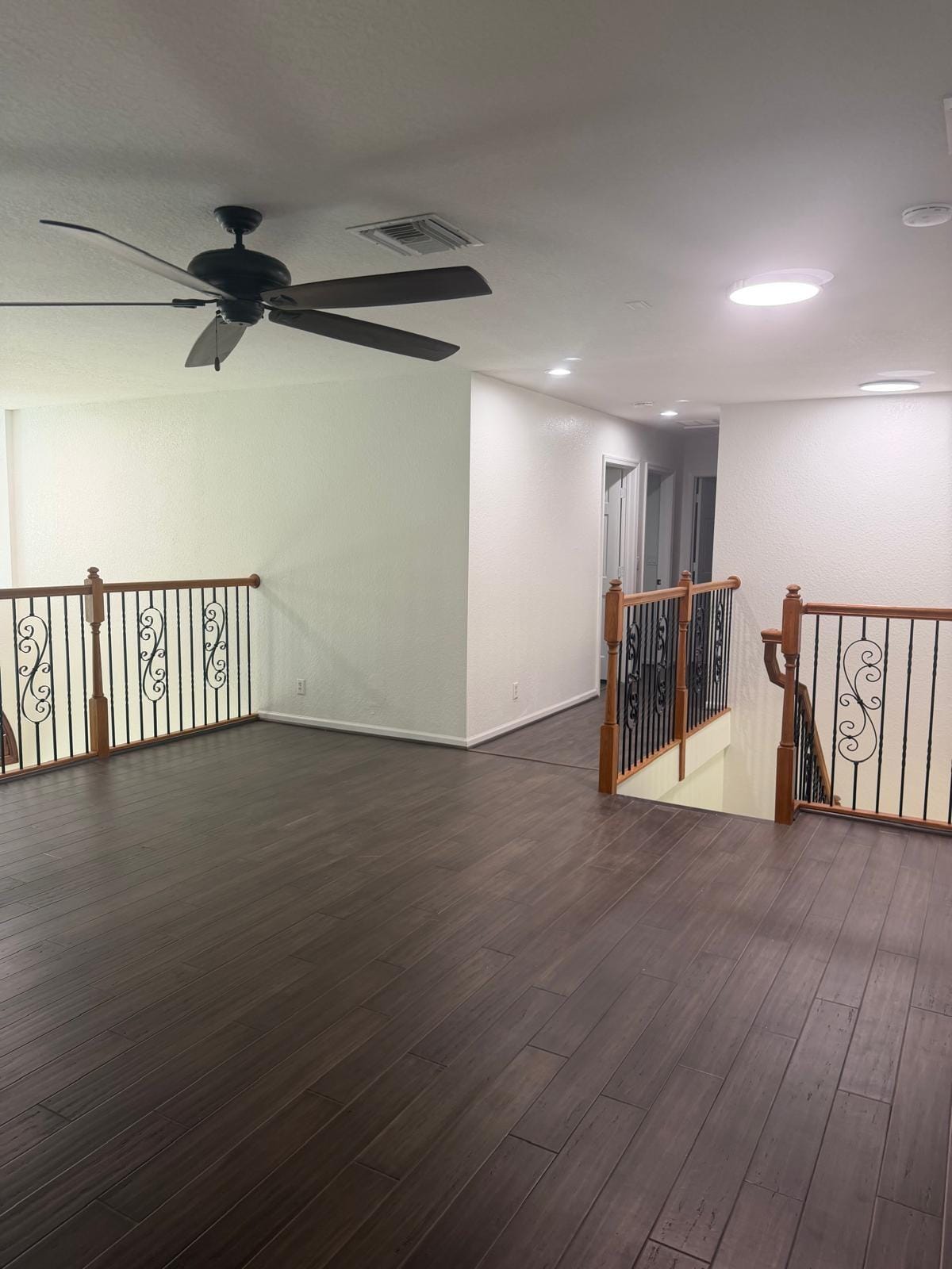307 BERENGER Walk — photo 9