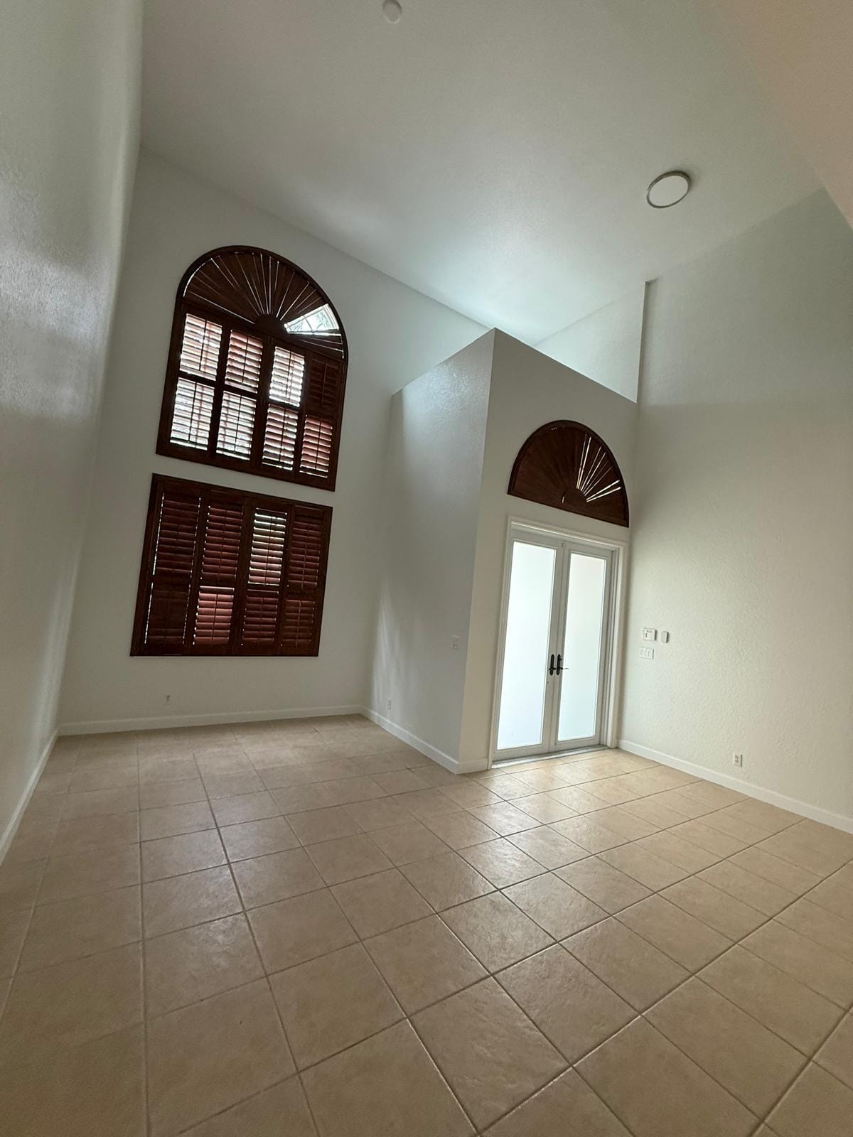 307 BERENGER Walk — photo 3