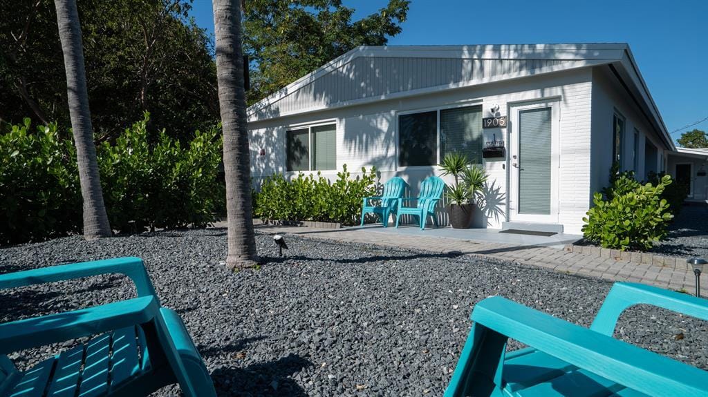 1905 NE 2nd Street 1, Pompano Beach, FL 33060 photo 16