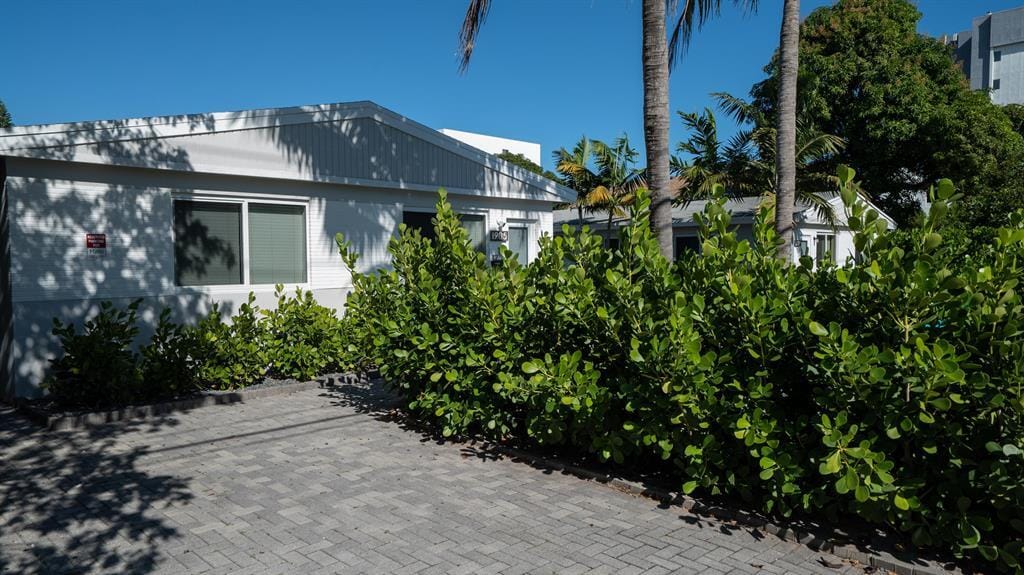 1905 NE 2nd Street 1, Pompano Beach, FL 33060 photo 18
