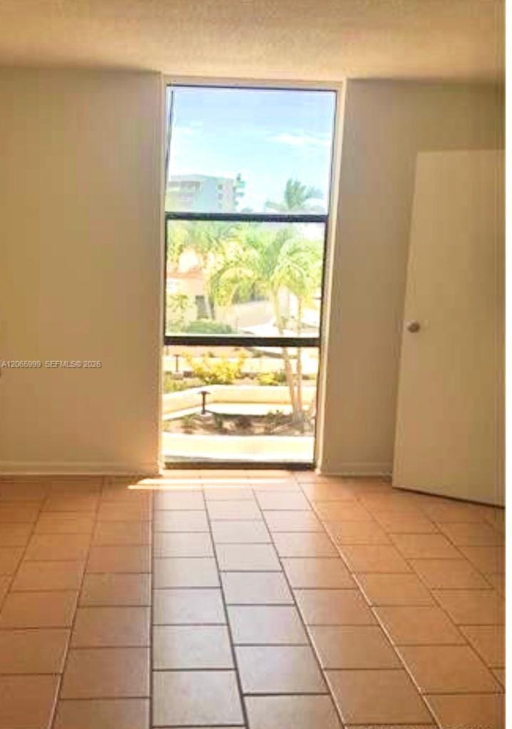13499 Biscayne Boulevard 506 — photo 6