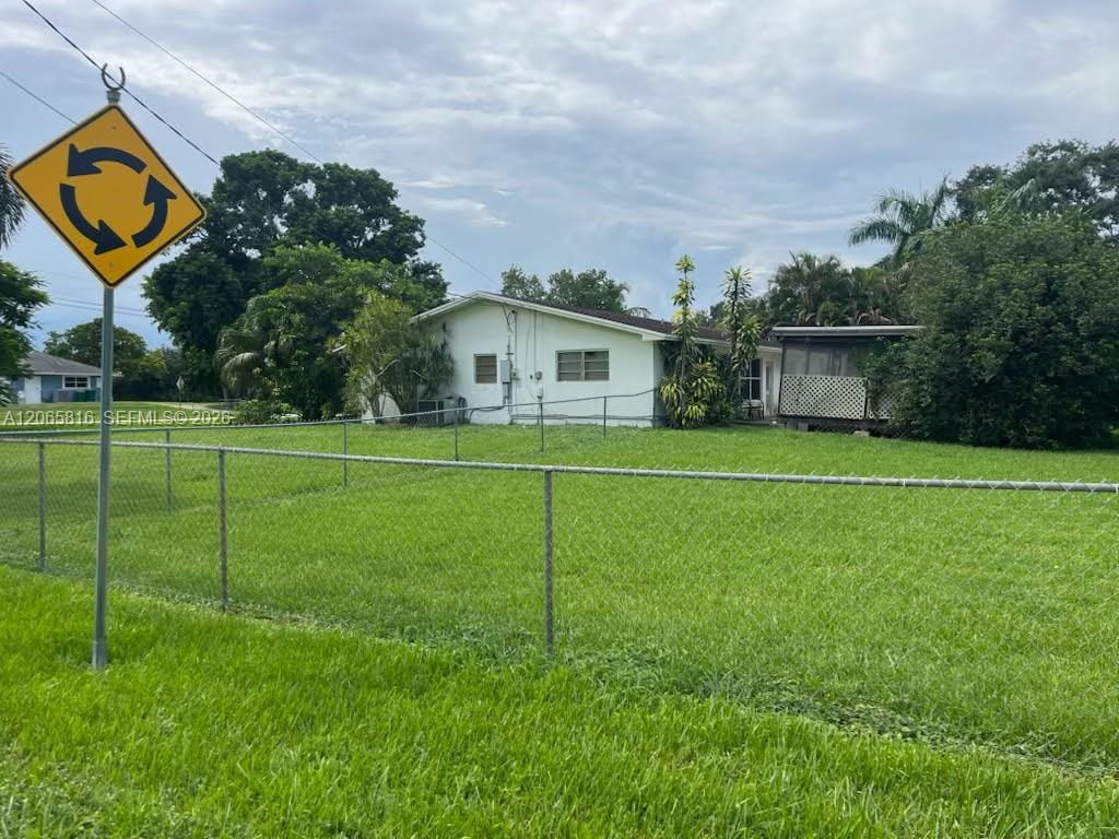 1200 NW 118th Avenue — photo 3