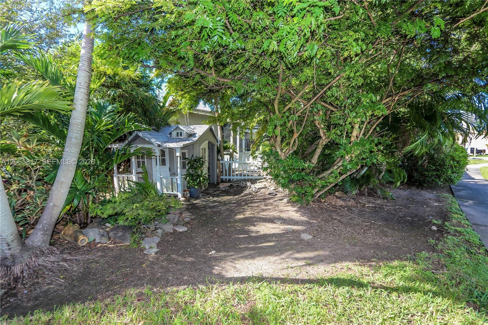 910 N 14th Court, Hollywood, FL 33020 photo 26