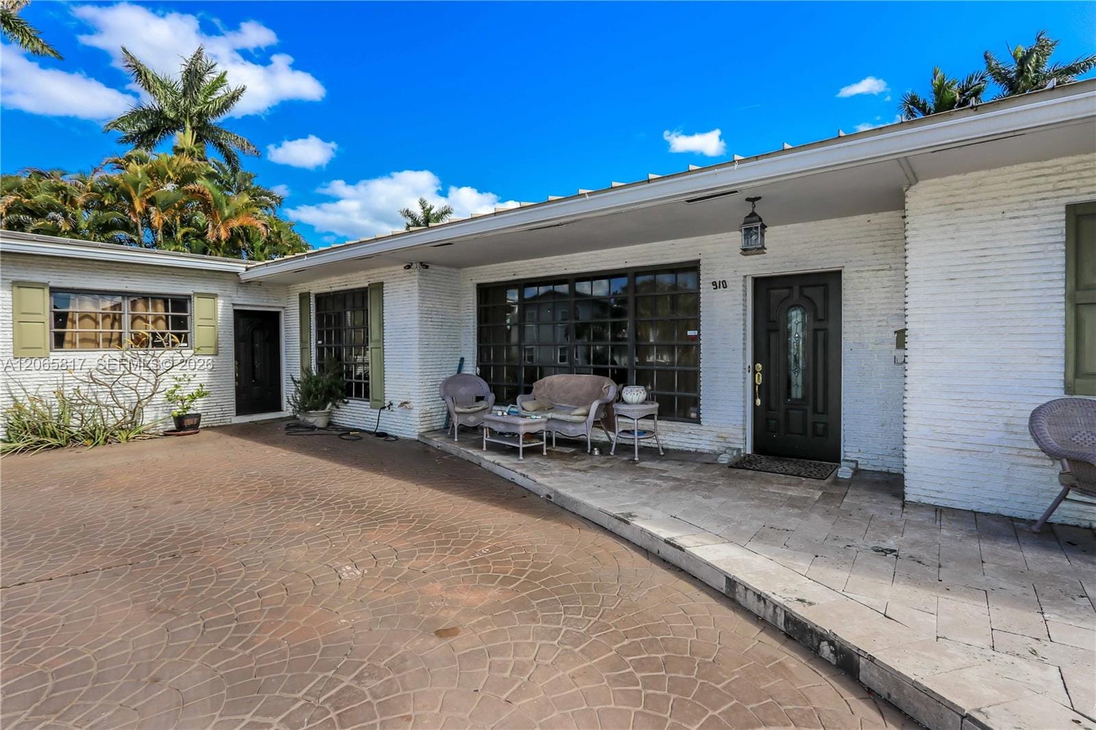 910 N 14th Court, Hollywood, FL 33020 photo 27