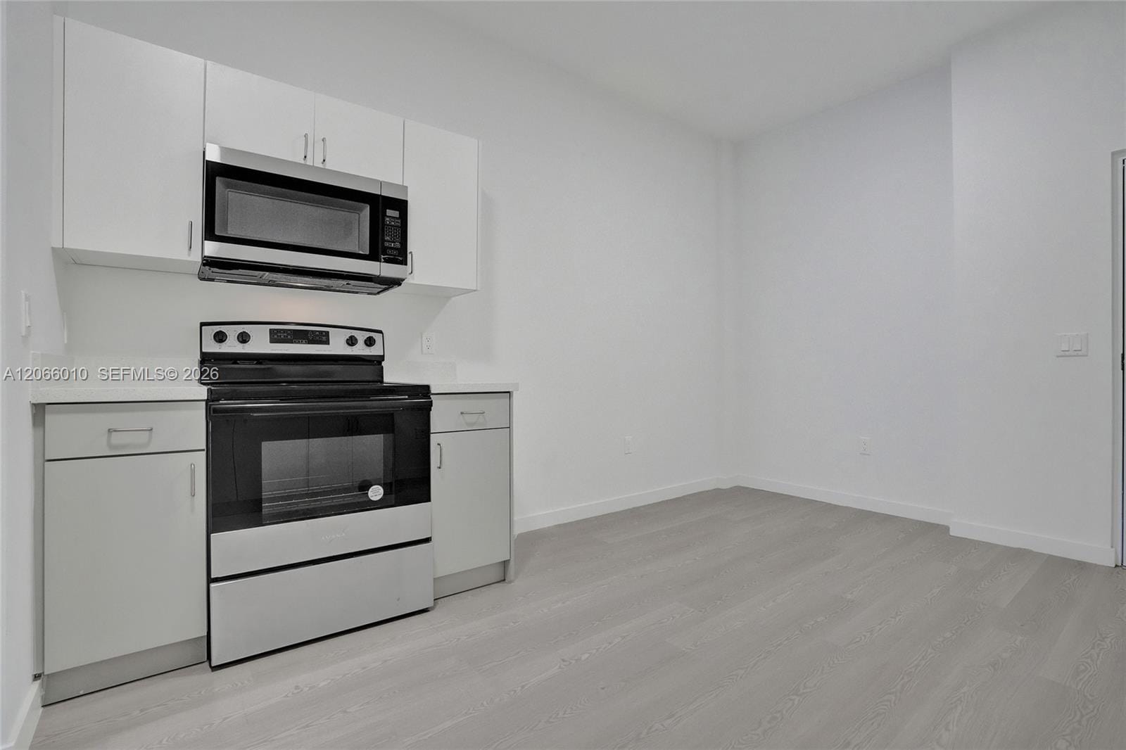 1567 NW 1st Street 10 — photo 5