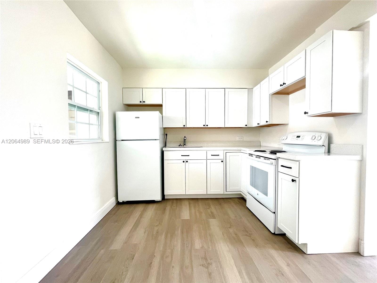 1004 SW 24th Avenue — photo 8