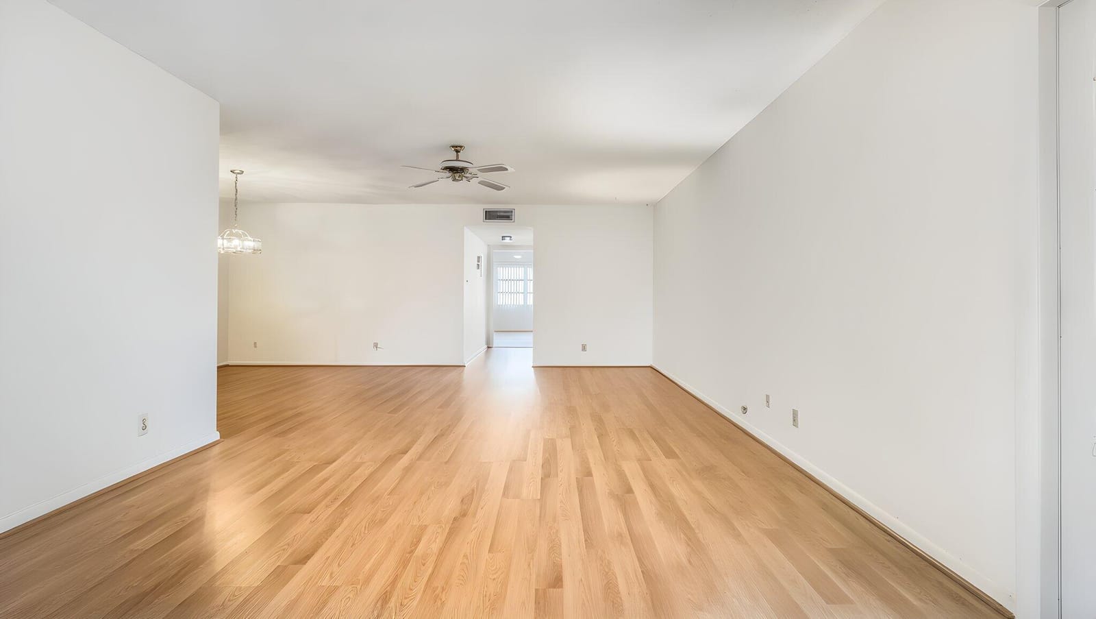 5091 LAKEFRONT Boulevard C — photo 9