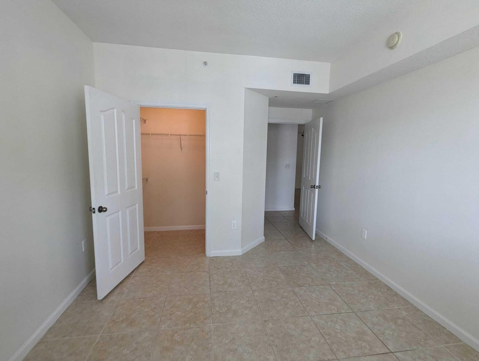 9857 Baywinds Drive 9103 — photo 11