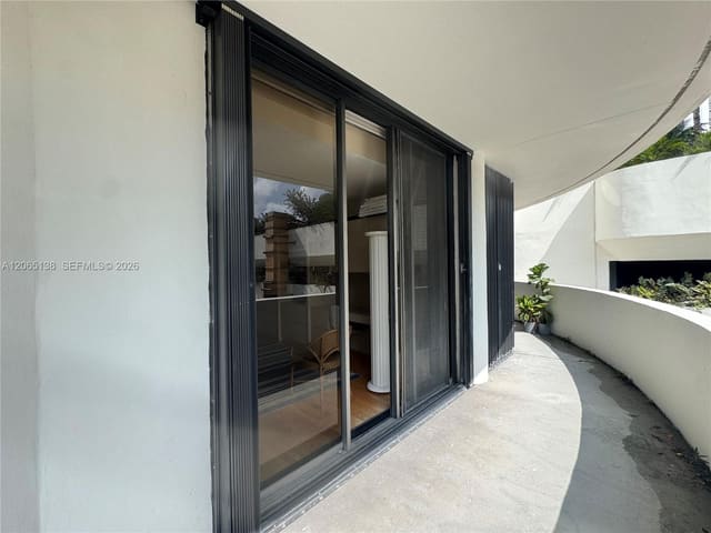 3000 Island Boulevard 332, Aventura, FL 33160