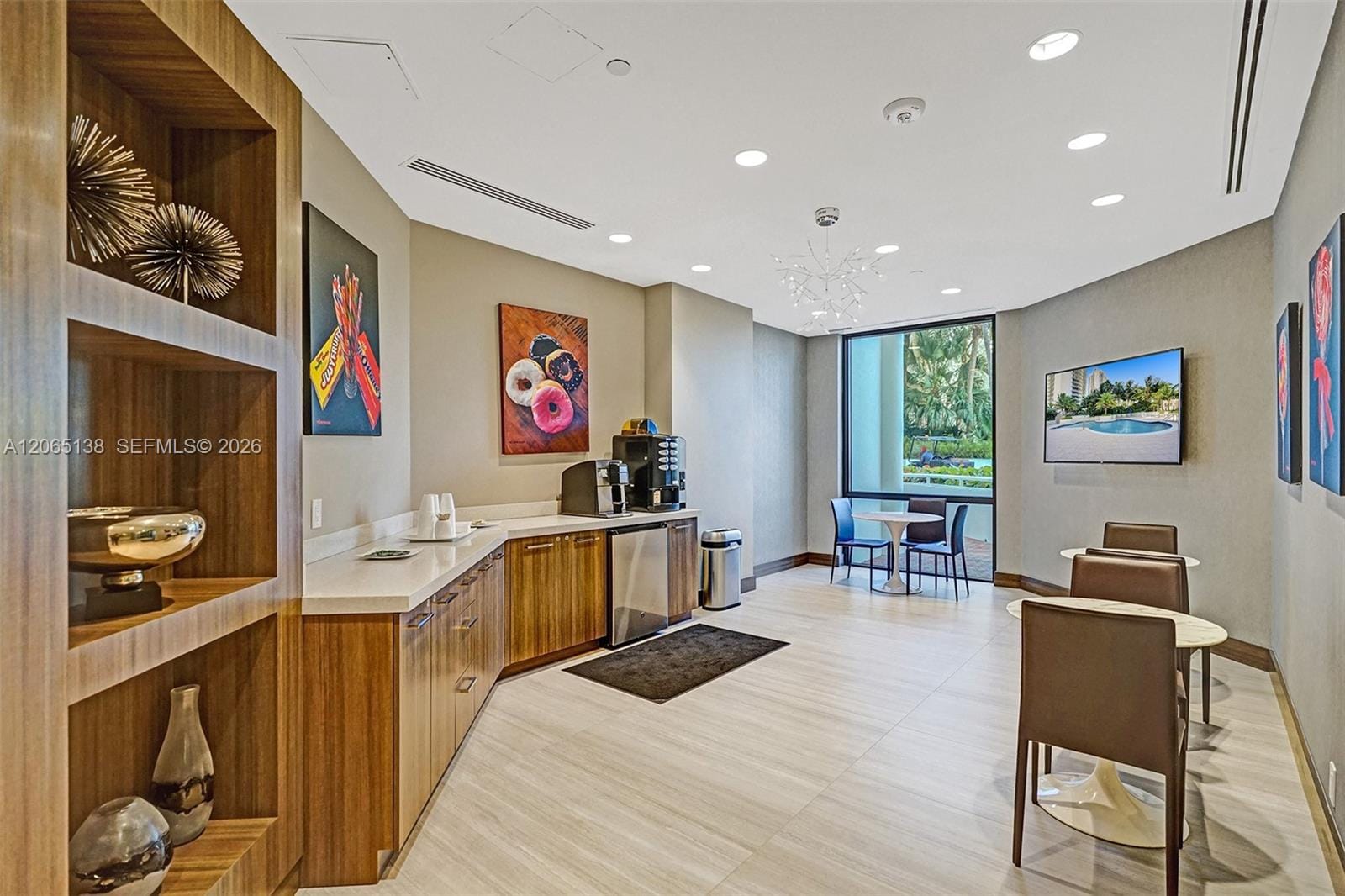3000 Island Boulevard 332 — photo 12