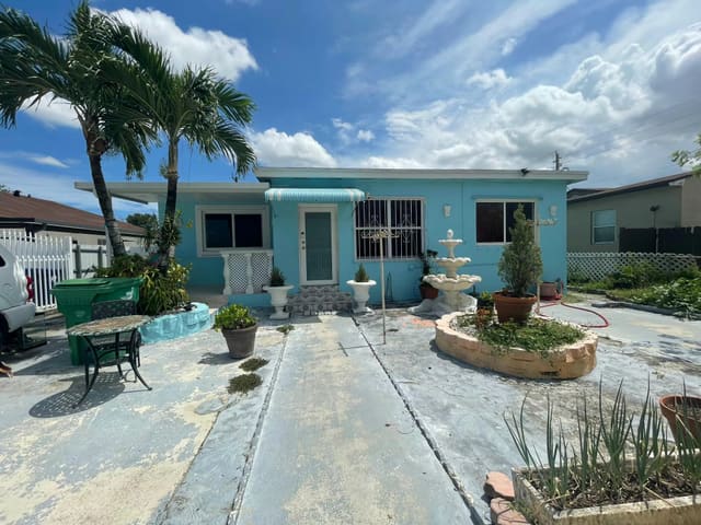 3180 NW 49TH Street, Home Owners Paradise, Miami, FL