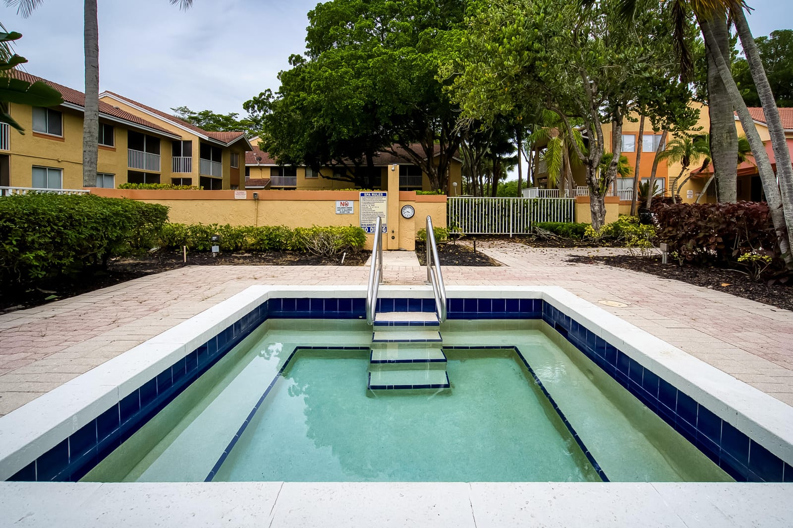950 Coral Club Drive 950, Coral Springs, FL 33071 photo 24