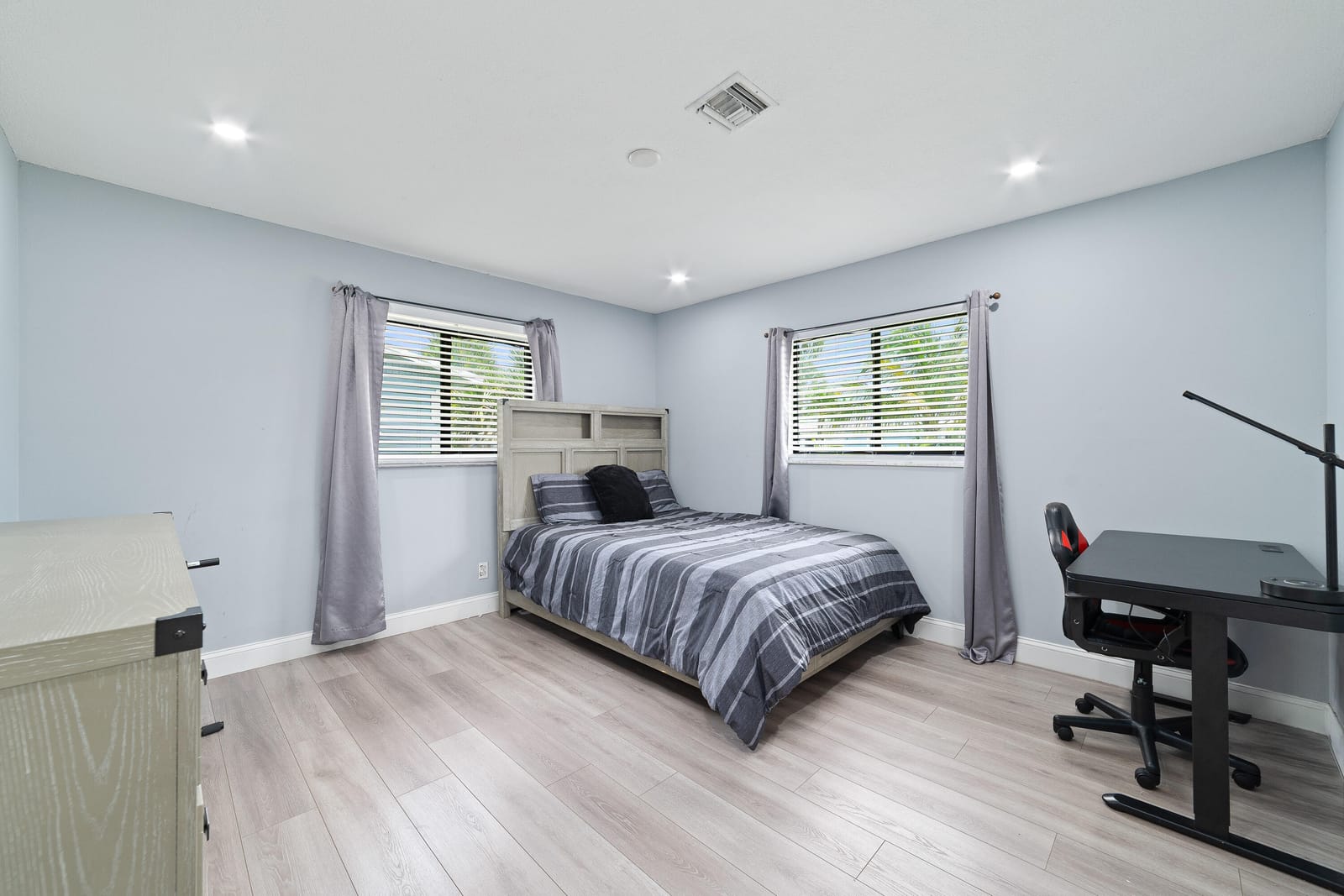 6767 Massachusetts Drive — photo 3