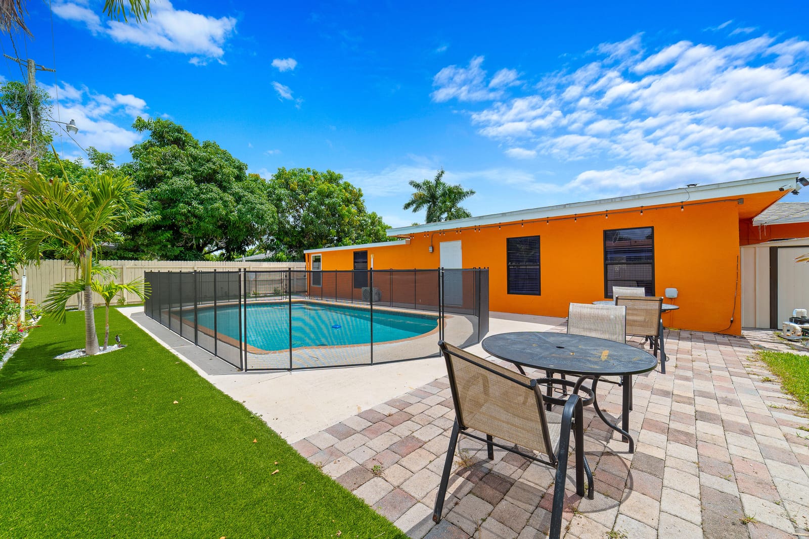 6767 Massachusetts Drive — photo 8
