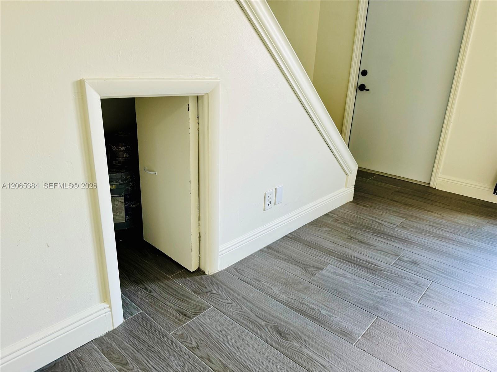 6625 Winfield Boulevard 4-D — photo 4