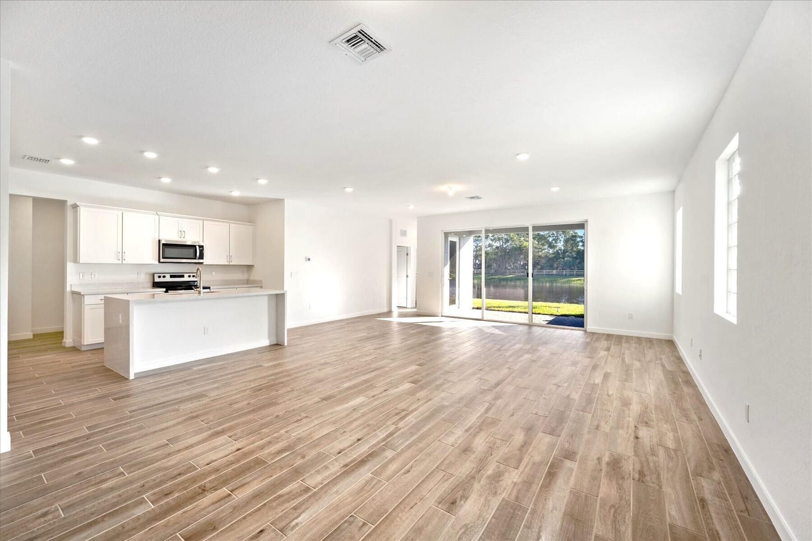 18478 Claybrook Street — photo 6