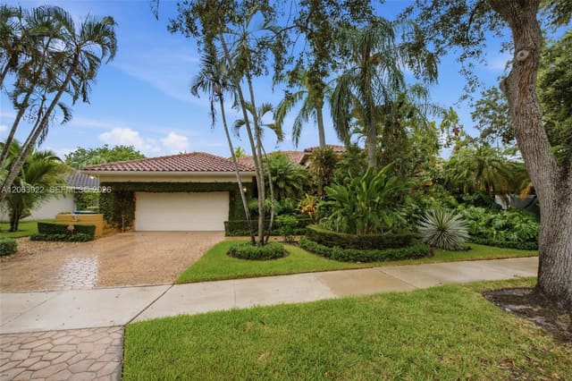 1028 Creekford Drive, sold in Country Isles, Weston, FL