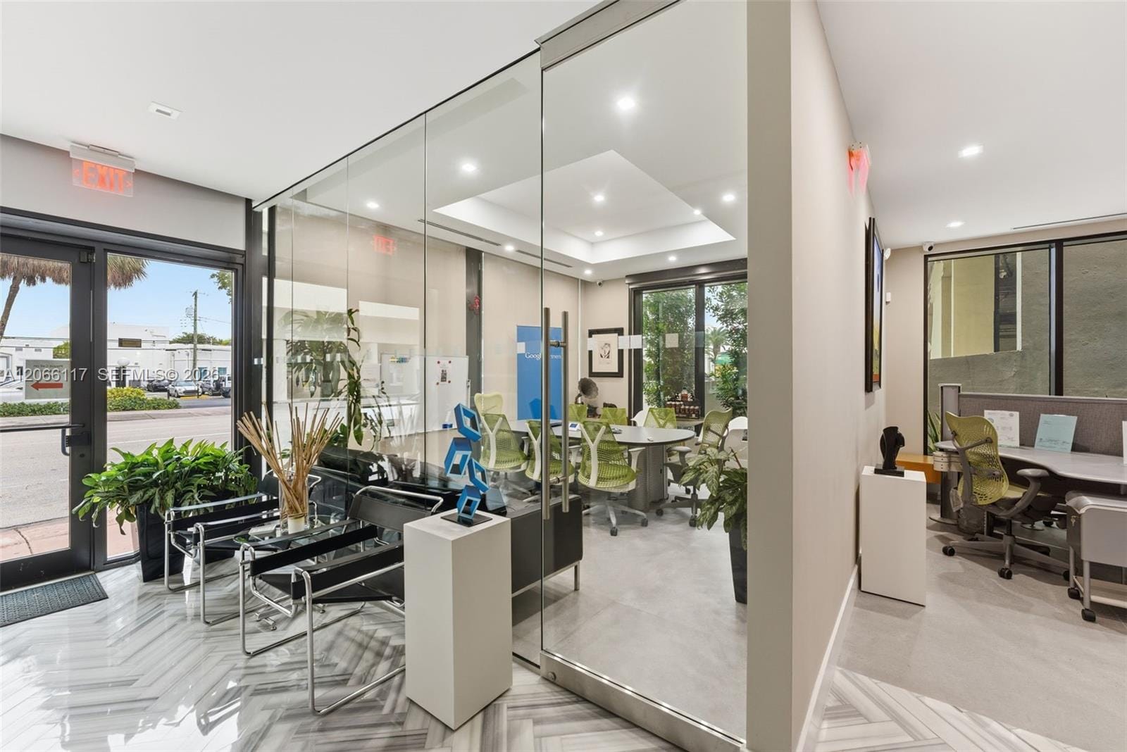 45 Valencia Avenue, Coral Gables, FL 33134 photo 9
