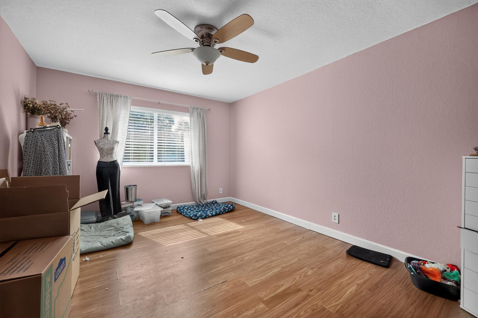 2823 S EVERGREEN Circle — photo 5