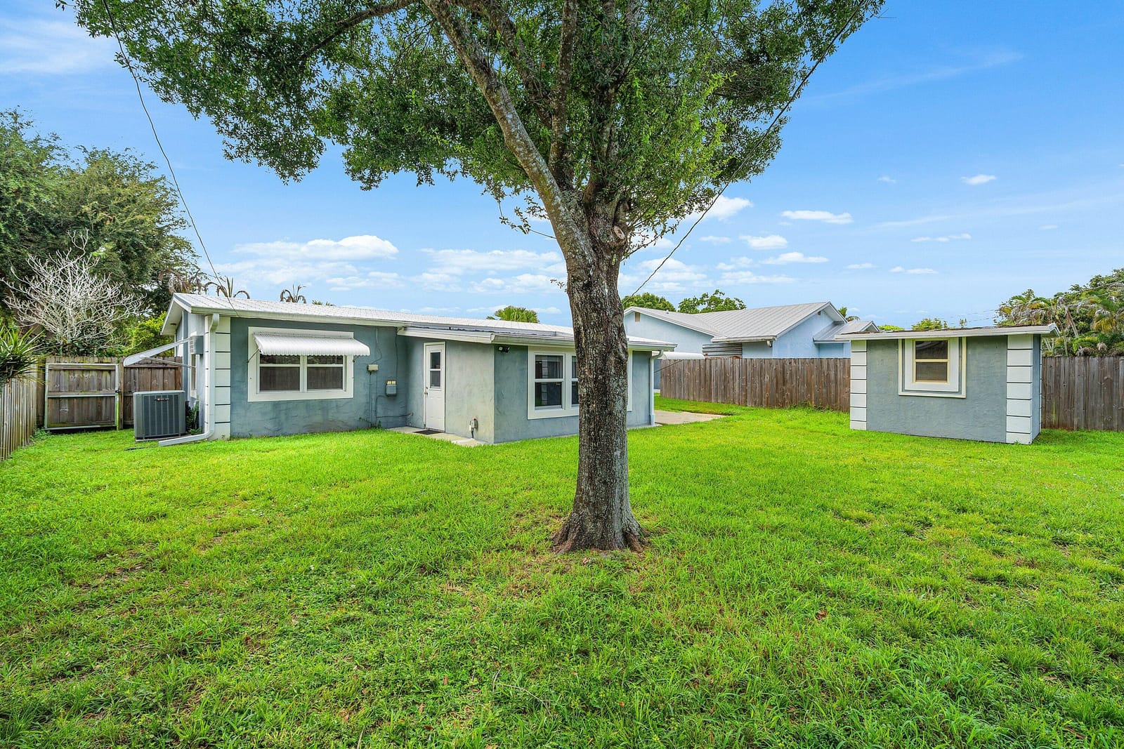 5709 SE Indigo Avenue, Stuart, FL 34997 photo 21