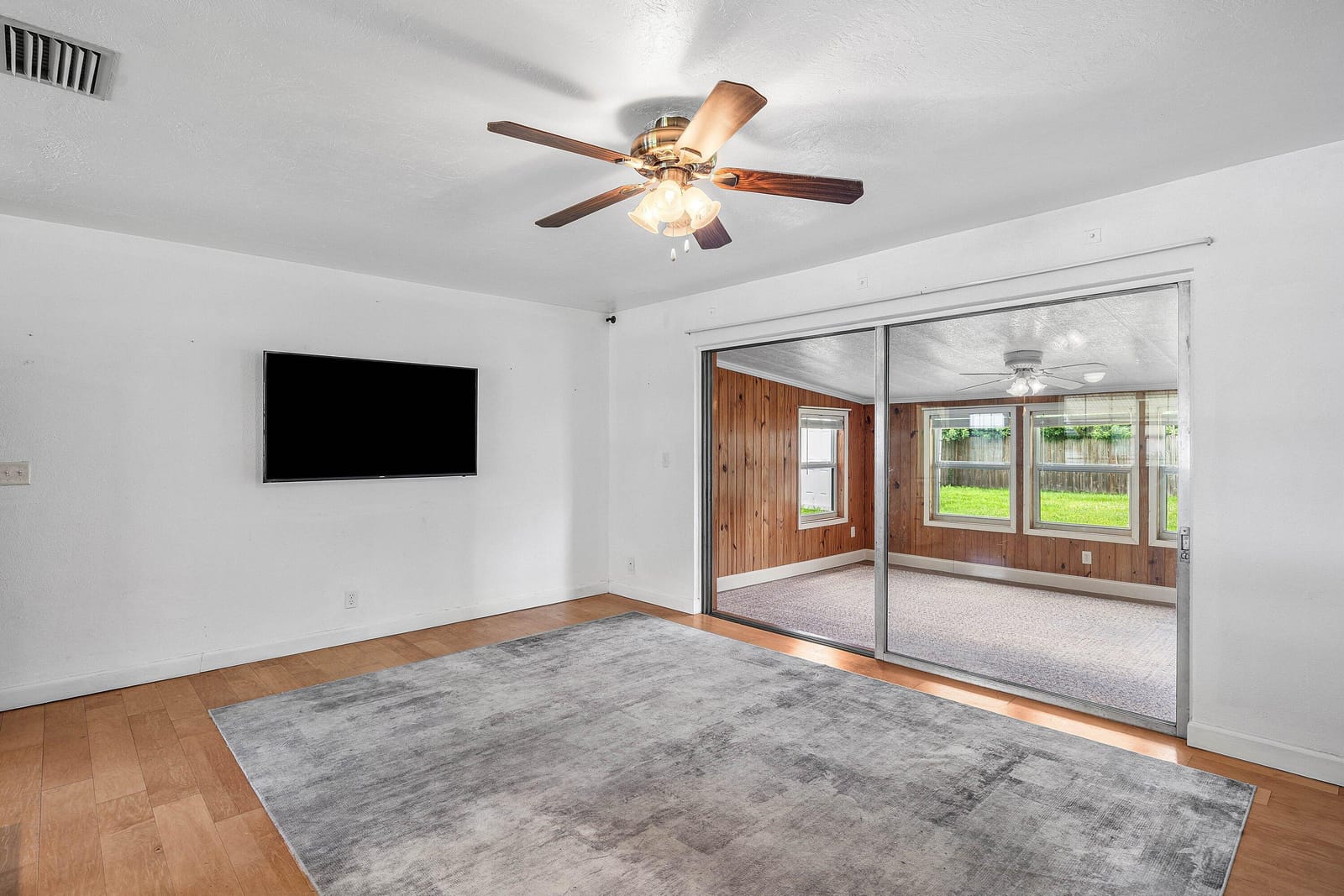 5709 SE Indigo Avenue — photo 8