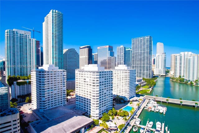 801 Brickell Bay Drive 1961, Miami, FL 33131