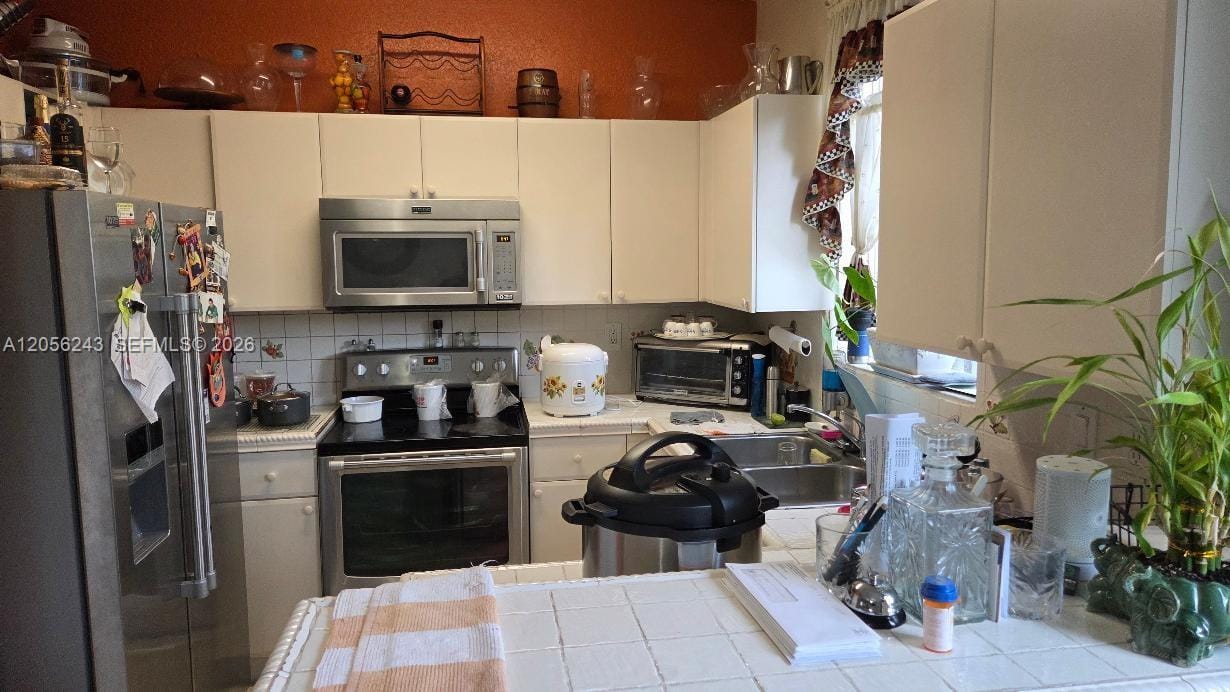 6918 NW 177th Street H100, Hialeah, FL 33015 photo 12