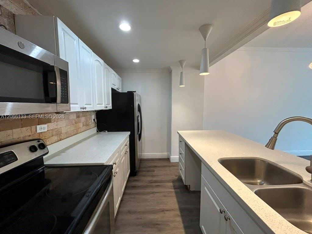 7545 E Treasure Drive 1B — photo 10