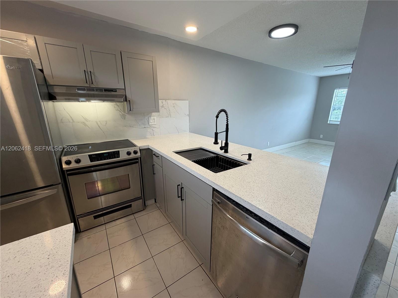 5071 W Oakland Park Boulevard 205 — photo 11