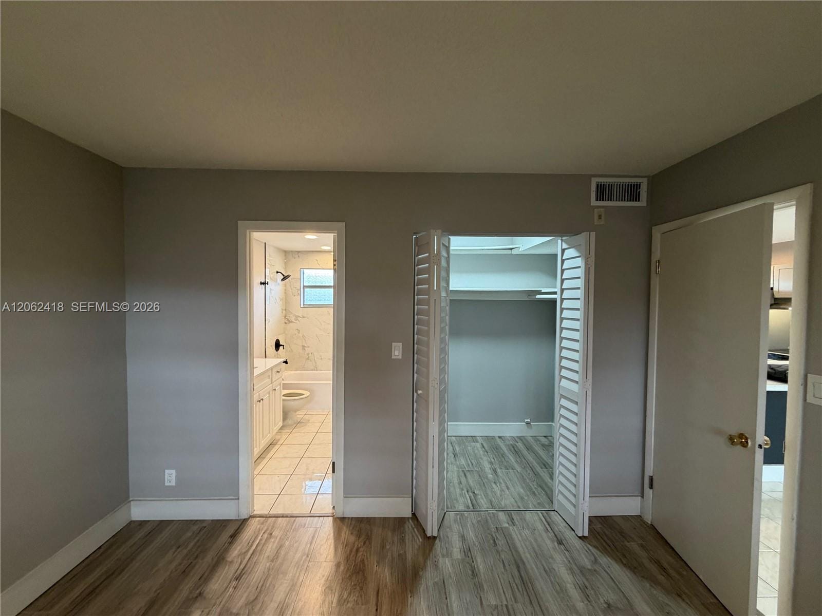 5071 W Oakland Park Boulevard 205 — photo 4