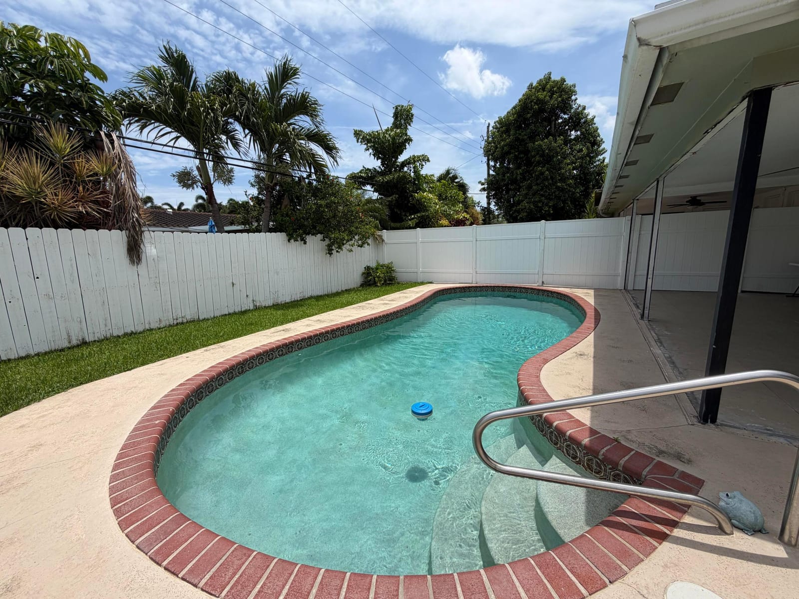 498 W CONFERENCE Drive N, Boca Raton, FL 33486 photo 19