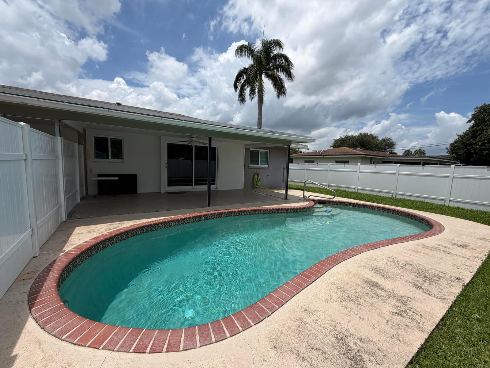 498 W CONFERENCE Drive N, Boca Raton, FL 33486 photo 5