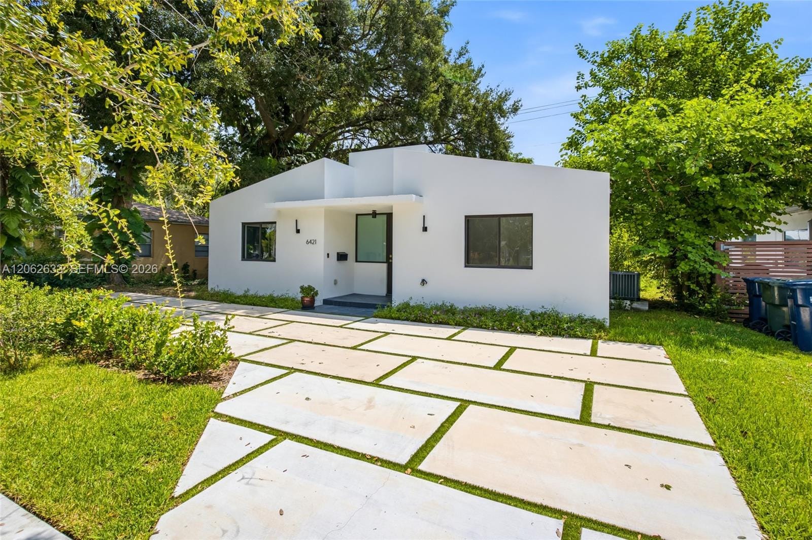 6421 SW 59th Avenue — photo 8