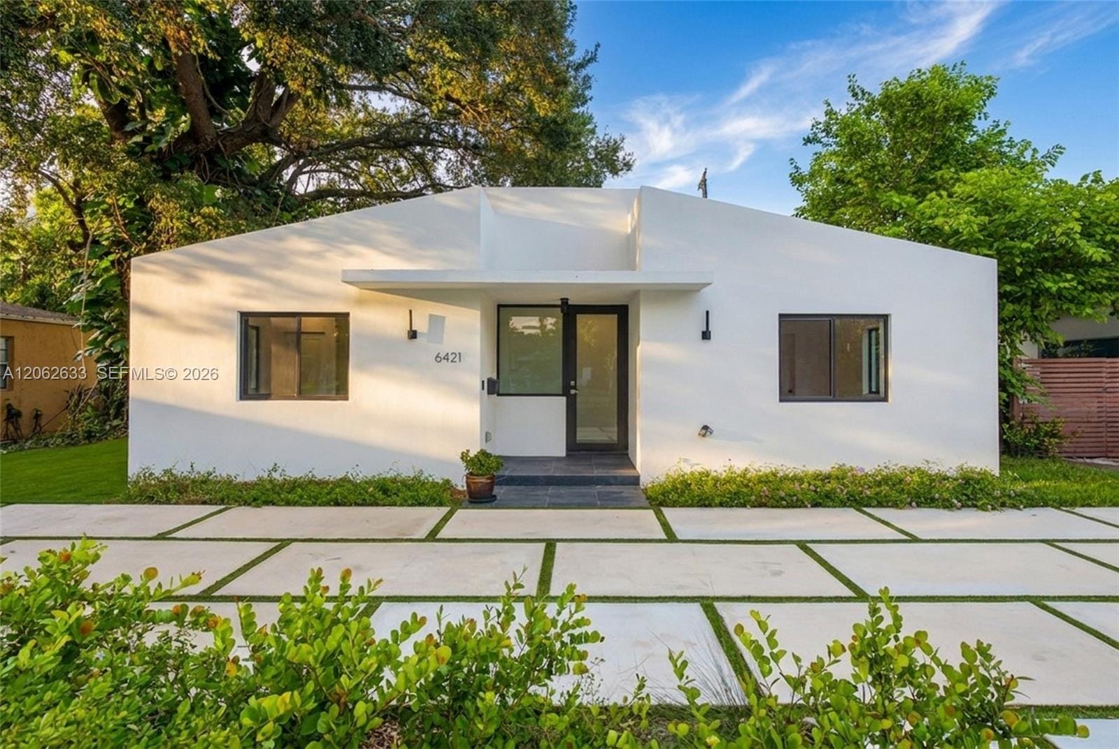 6421 SW 59th Avenue — photo 9