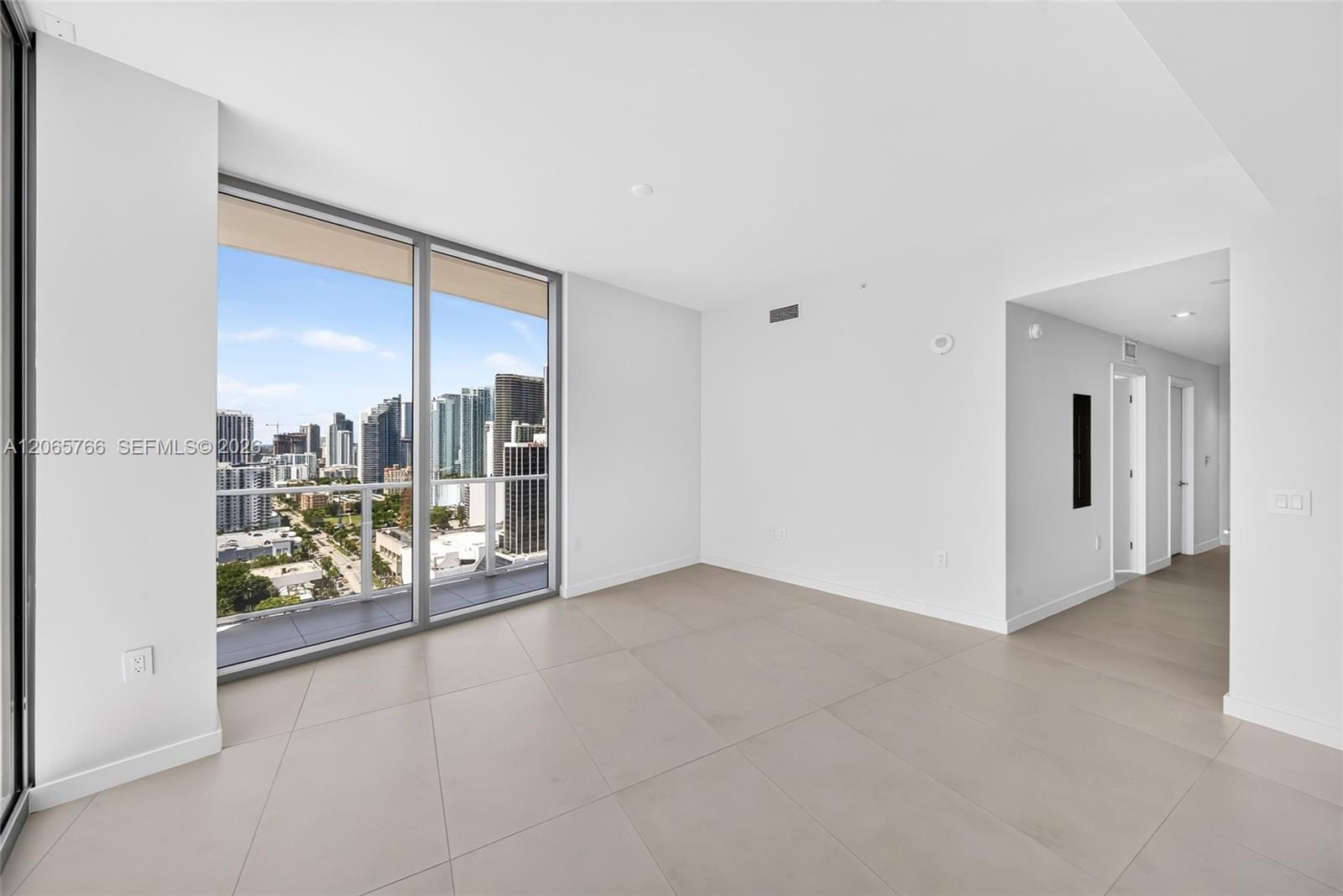 1400 Biscayne Boulevard 2607, Miami, FL 33132 photo 8