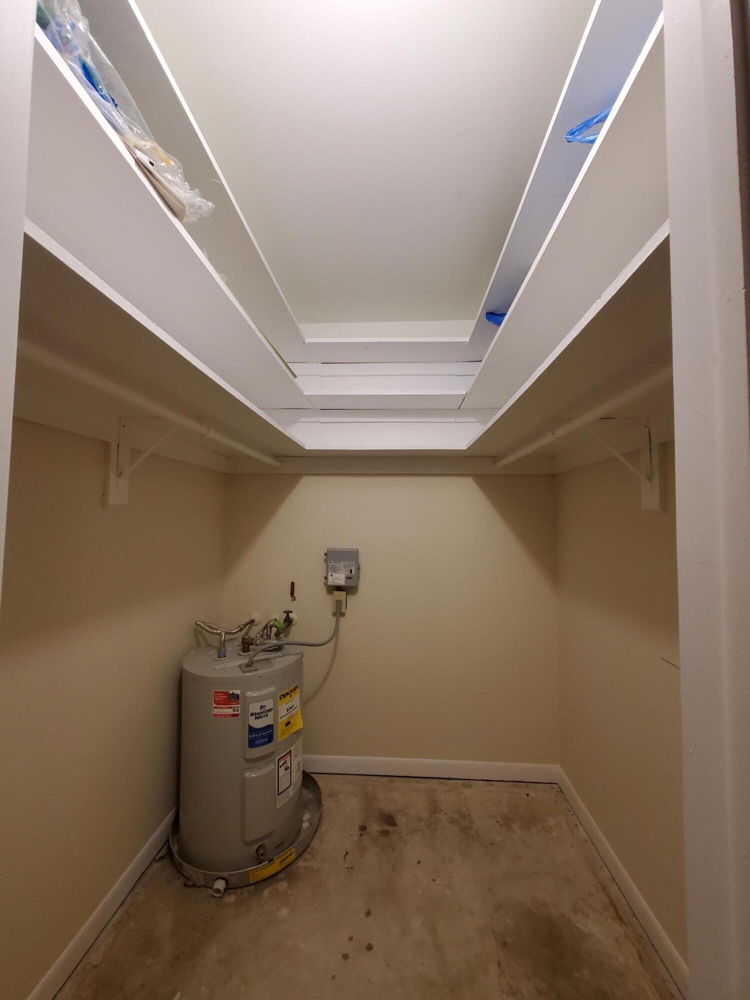 119 NE 19th Court G104 — photo 4